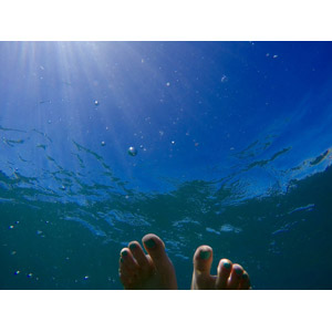 フリー写真, 人体, 足, 水中, 風景, 太陽光（日光）, 薄明光線, 海