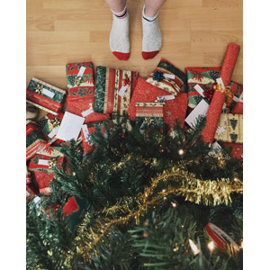 フリー写真, 年中行事, クリスマス, 12月, クリスマスツリー, クリスマスプレゼント, 人体, 足