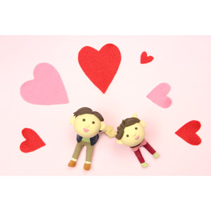 フリー写真, 人形, カップル, 恋人, ハート, 愛（ラブ）, 見上げる（上を向く）