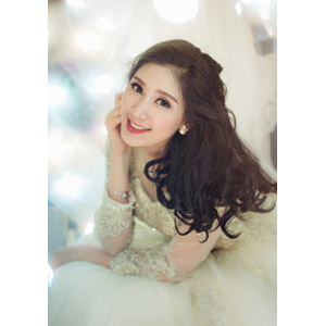 フリー写真, 人物, 女性, アジア人女性, 女性（00168), ベトナム人, ドレス