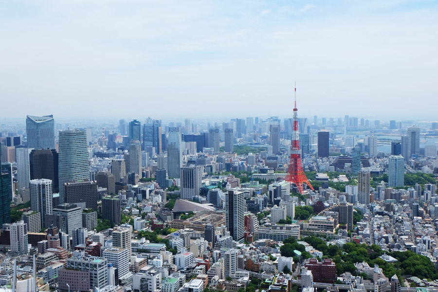 フリー写真 東京タワーのある東京都港区の街並み