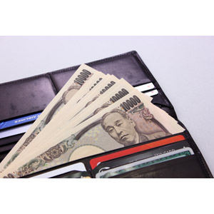 フリー写真, お金, 日本円, 紙幣, 一万円札（一万円紙幣）, 福澤諭吉（福沢諭吉）, 財布
