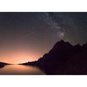 フリー写真, 風景, 自然, 山, 湖, 夜, 夜空, 星（スター）, 天の川, 流れ星（流星）, スロバキアの風景
