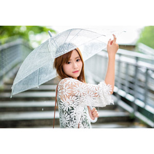 フリー写真, 人物, 女性, アジア人女性, 女性（00256), 中国人, 傘, 雨